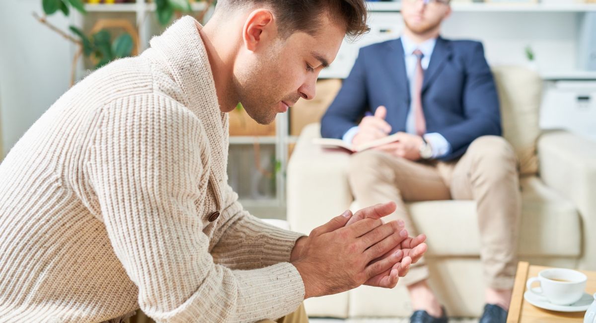 Maneiras de ajudar um dependente químico